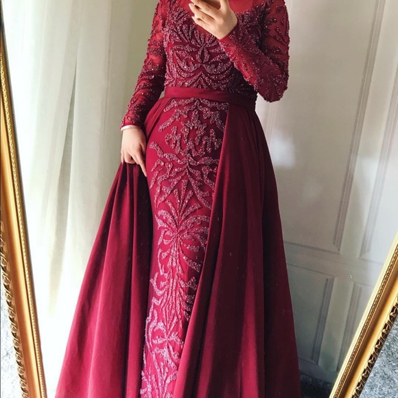 Dresses & Skirts - Wine Red Overskirt Prom or Wedding Dress